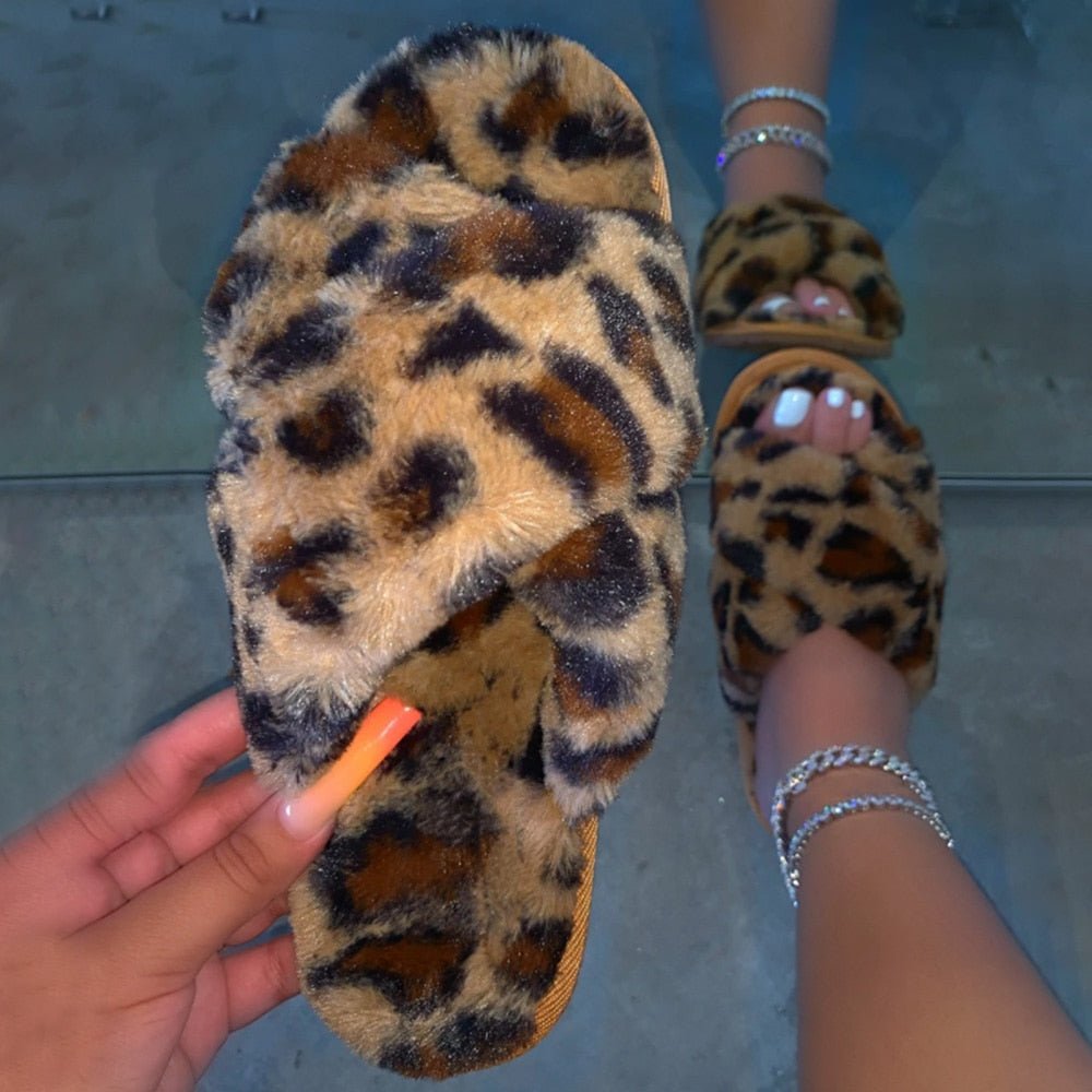 🏺Plush Leopard Slippers🏺